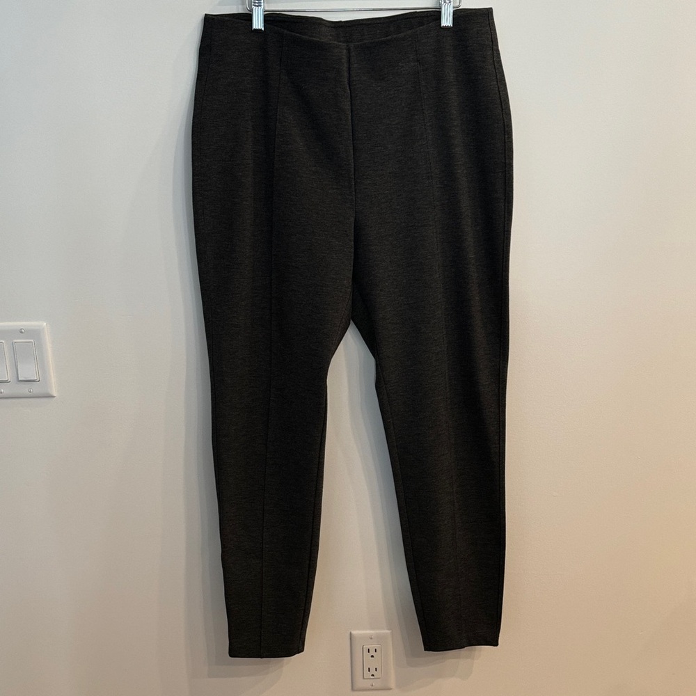 JOE FRESH Women’s black trousers